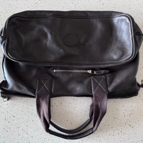 ROOTS CANADA Messenger Bag - Picture 9 of 10